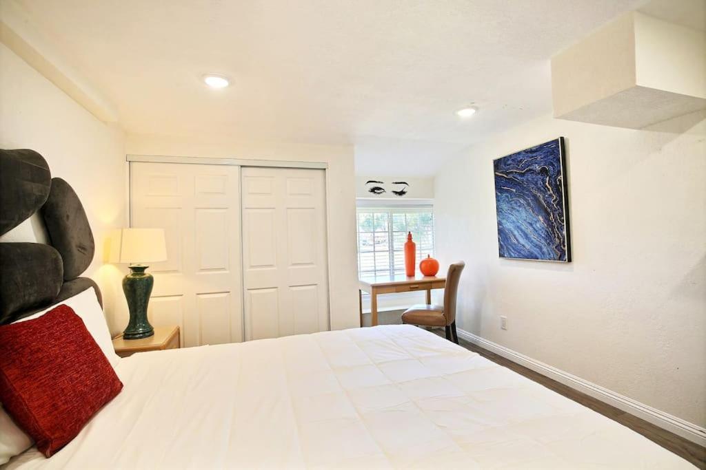 5 Rooms Villa Near Disneyland, Golf Course And Trial To Beach Santa Ana Bagian luar foto